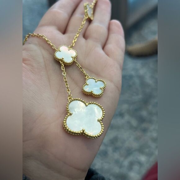 18k Gold Plated Lucky Clover Alhambra Magic Necklace - Picture 16 of 17